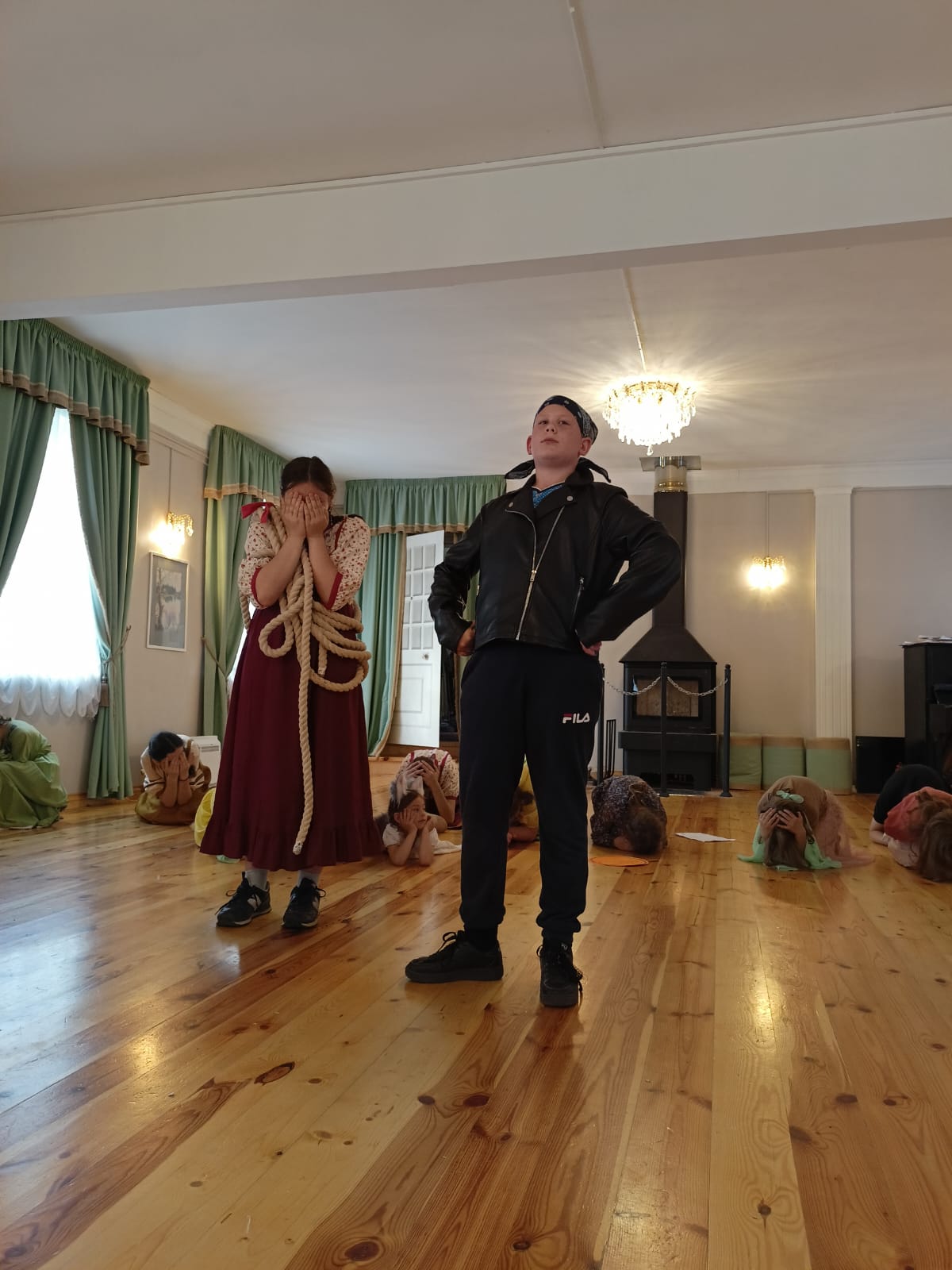 c2826eae-b63c-4dcd-8bfb-56ba6be7418f