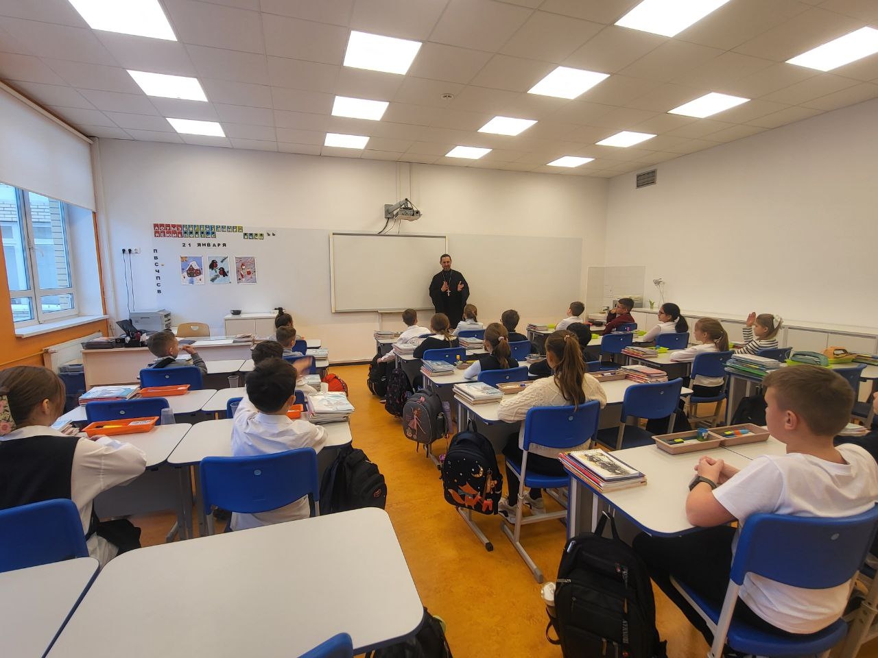 vigyrTdxSJns-3EwPT1-1EojWQWfRape5Kf_rzPWQ2QuB1bDM-4N_BKgMM45KAn1Qd5xx4q2uF2B675RP9wKrNGv